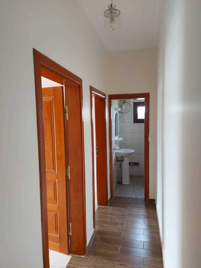Apartment to rent - Yaoundé, Bastos, Bastos - 1 living room(s), 3 bedroom(s), 3 bathroom(s) - 900 000 FCFA / month