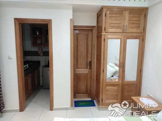 Studio to rent - Yaoundé, Bastos, Bastos centre - 30 000 FCFA / month