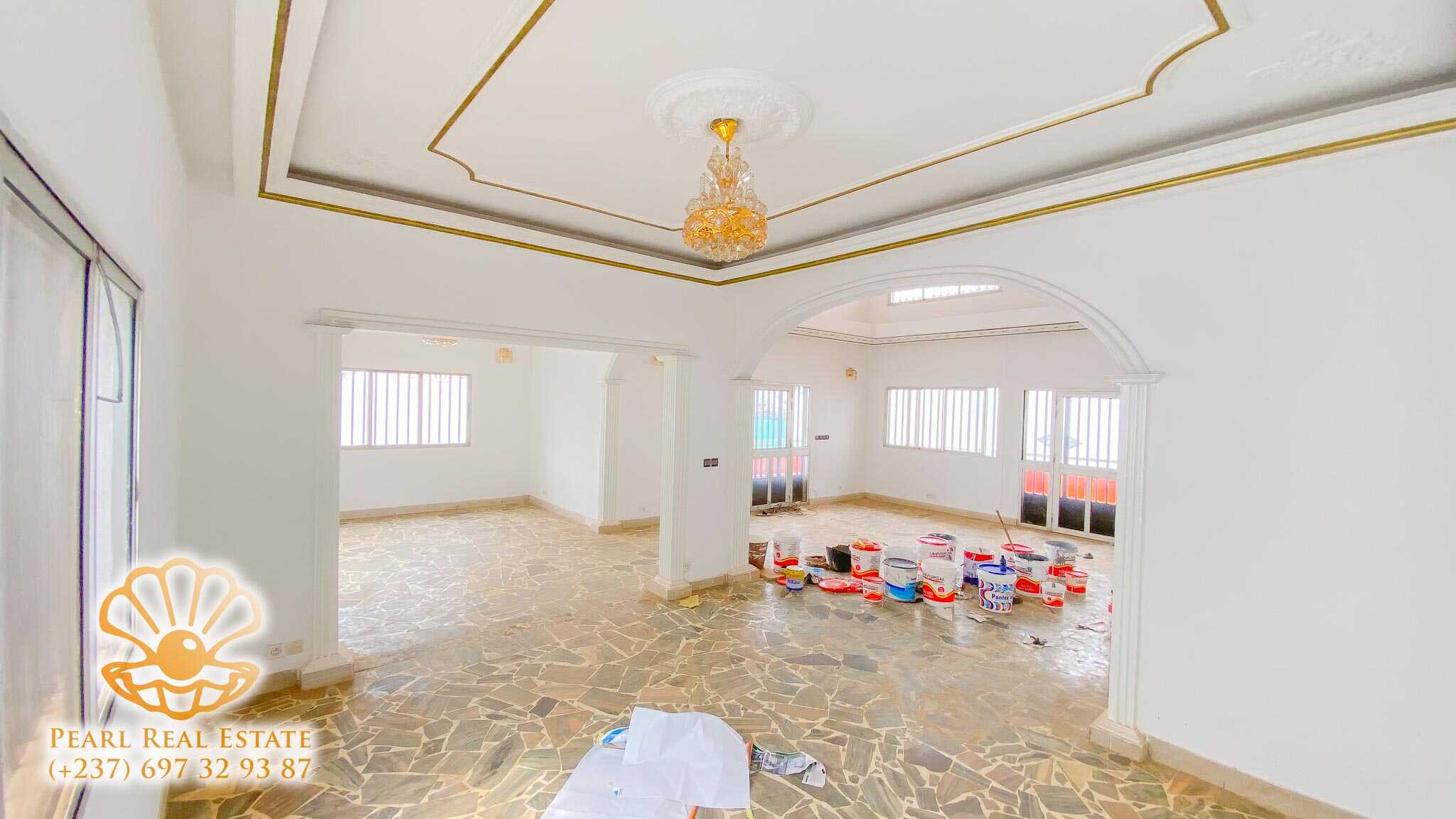 House (Villa) to rent - Yaoundé, Bastos, Ambassade de Chine - 1 living room(s), 4 bedroom(s), 3 bathroom(s) - 2 000 000 FCFA / month