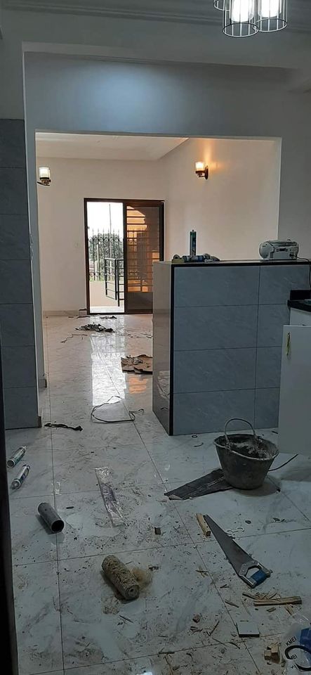 Appartement à louer - Yaoundé, Elig-essono, elig essono - 1 salon(s), 3 chambre(s), 3 salle(s) de bains - 375 000 FCFA / mois