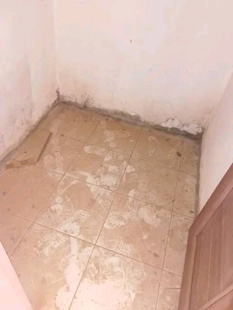 Shop to rent at Yaoundé, Kondengui, Kondengui -  m2 - 150 000 FCFA