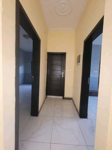 Apartment to rent - Yaoundé, Biyem-Assi, Jouvence - 1 living room(s), 2 bedroom(s), 2 bathroom(s) - 130 000 FCFA / month