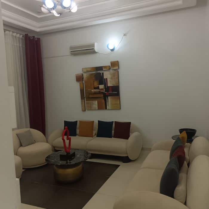 Appartement à louer - Yaoundé, Bastos, Golf - 1 salon(s), 3 chambre(s), 3 salle(s) de bains - 1 800 000 FCFA / mois