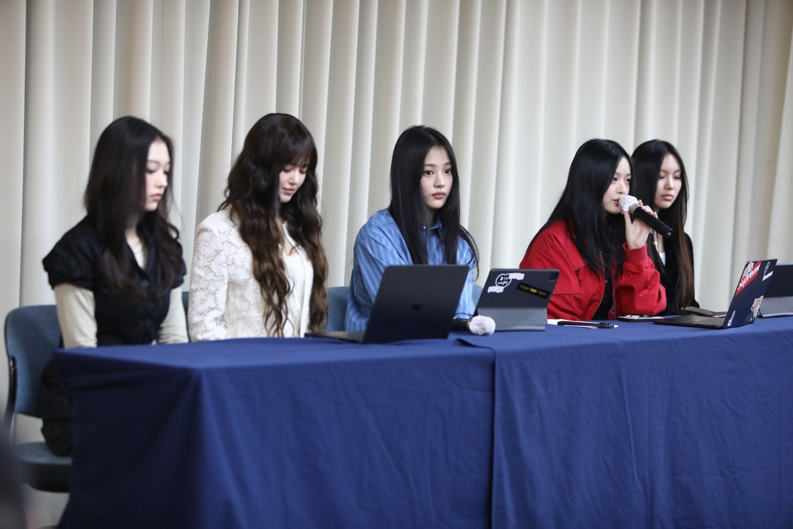 K-POP 안무 표절 논란 넘어, 아이돌의 예술 주체성 문제로 비화
