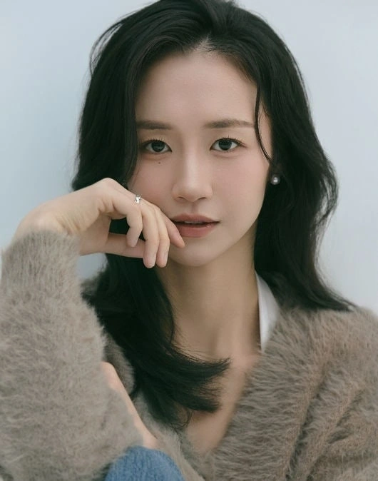 AI가 만드는 K-POP 걸그룹…기획·편집·의상까지 AI 손길