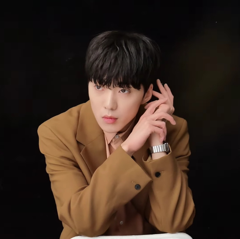 YG엔터, 강승윤·블랙핑크·베이비몬스터 활동 강화로 공격적 행보 펼친다