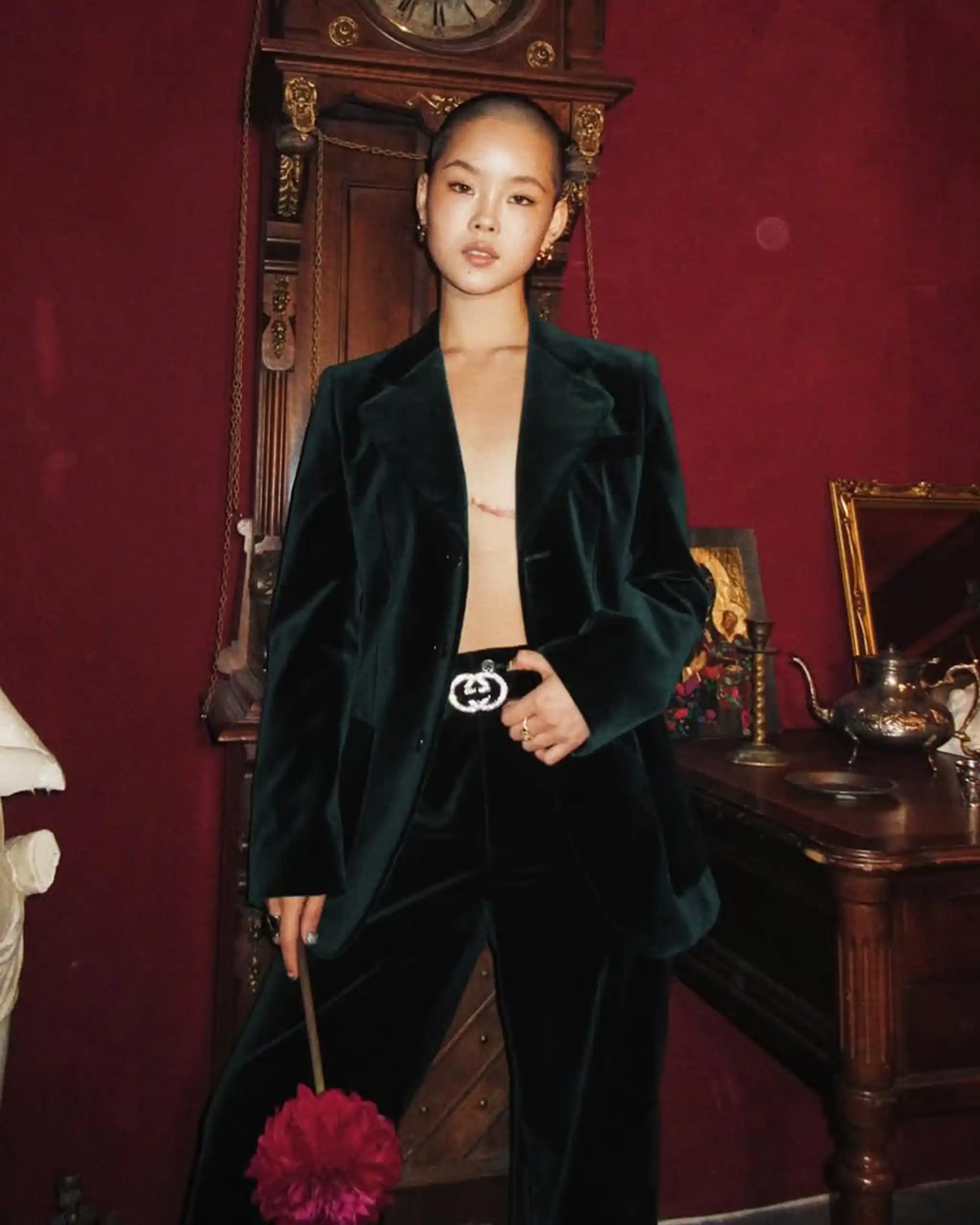K-POP 업계, LGBTQ+ 표현과 지지 확대…트랜스젠더 아이돌 Cherry 공개