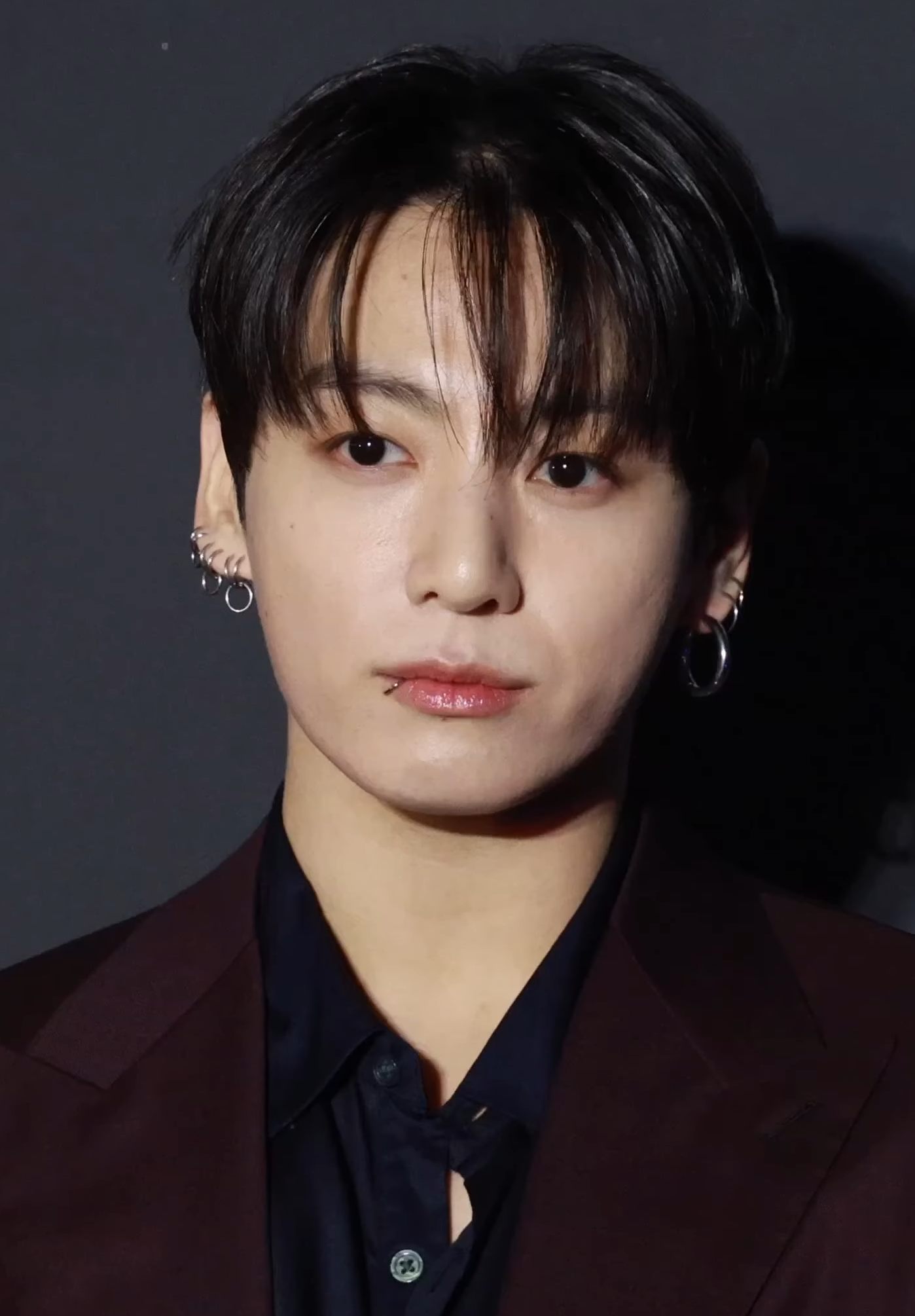 정국·츄·IU, 2023년 K-팝 솔로이스트 글로벌 성공 이끌다