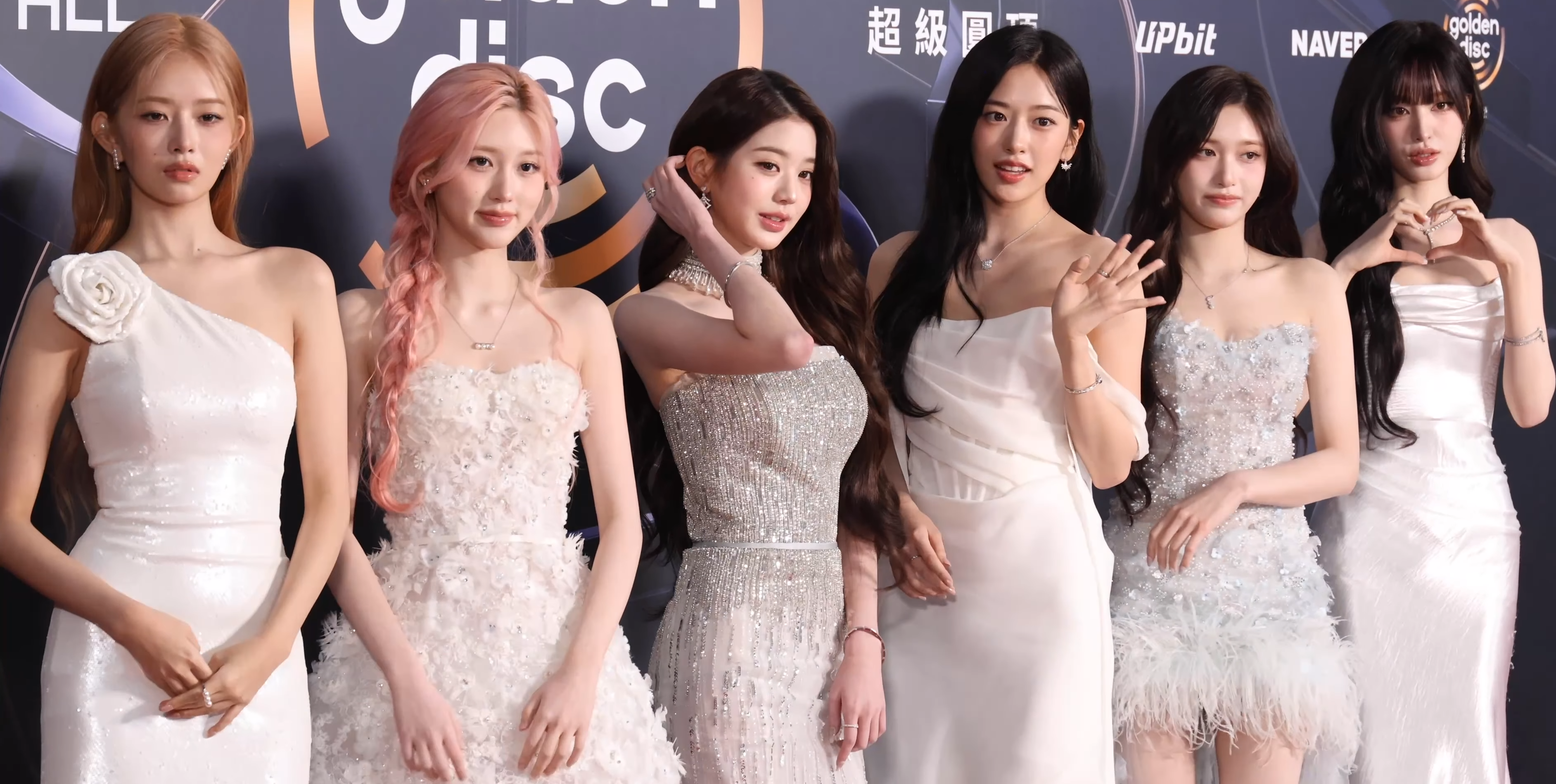 아이브, 2025 KGMA에서 4관왕 쾌거... '그랜드 송' 포함