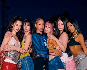 K-팝의 경계를 넘다, 하이브·이수만의 글로벌 전략