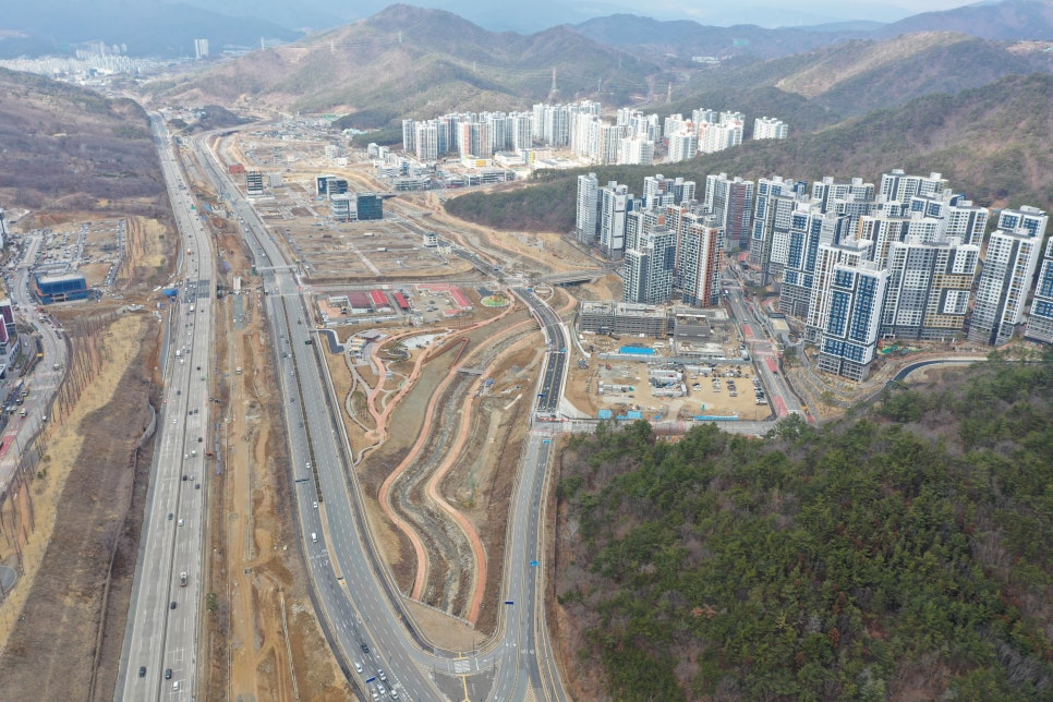 阳山萨松高速公路IC 27年上半年开工