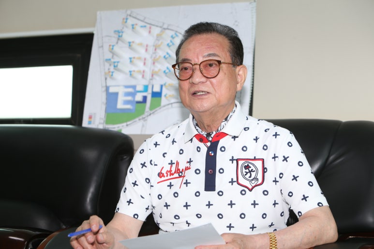 米阿2区郑燦京协会长