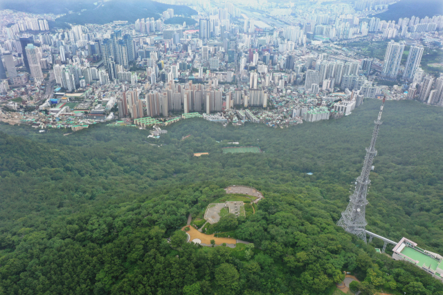 Hwangnyeongsan Recreation Area Beacon Observatory Development Project - Area of San 50-1 Jeonpo-dong, Busanjin-gu