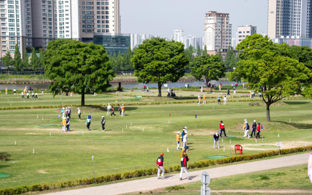 울산 태화강 둔치 파크골프장