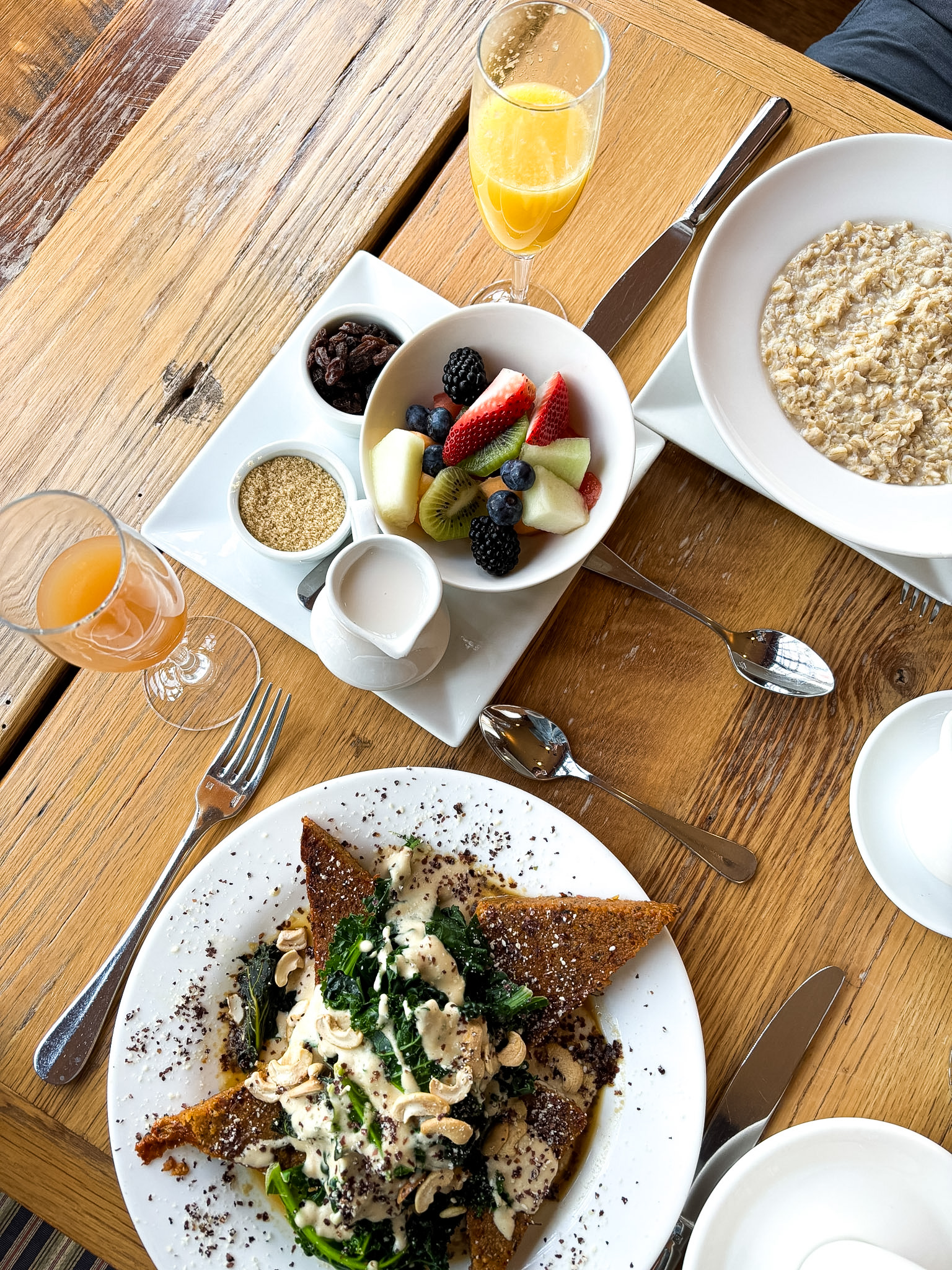 Stanford Inn grounds