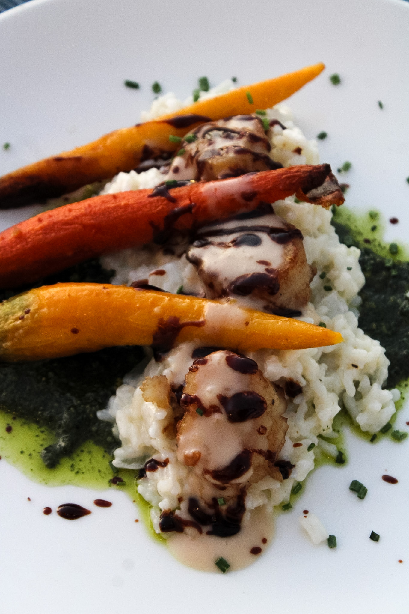 Kona Kai Resort lounge