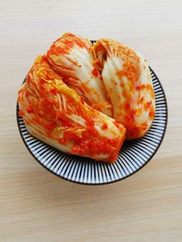 Korean Kimchi Homemade, Mat Kimchi 배추, Baby Kimchi풋배추, Radish Kimchi깍두기, and Pa-Kimchi 파김치