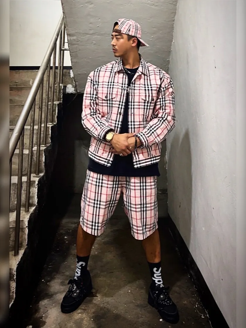 슈프림 x 버버리 박스로고 티셔츠 블랙 - 22SS thumbnail 3