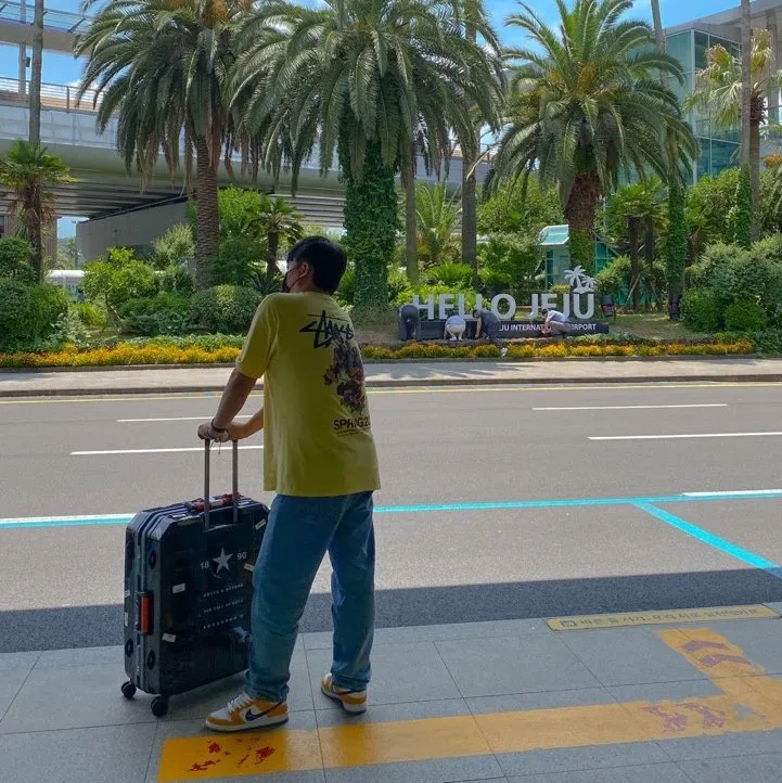 스투시 카네이션 티셔츠 화이트 thumbnail 8