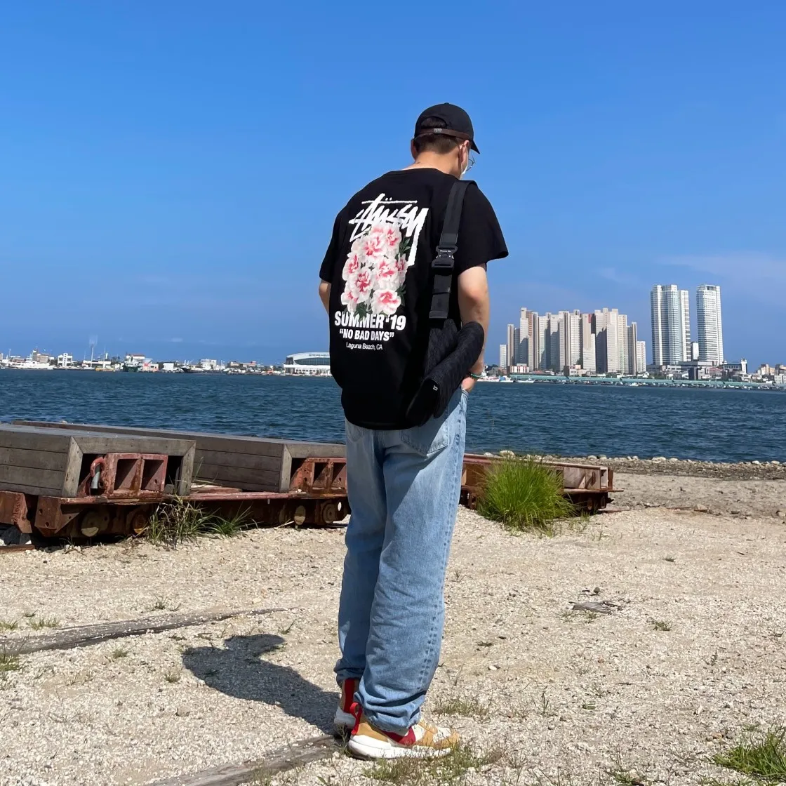 스투시 카네이션 티셔츠 블랙 thumbnail 7