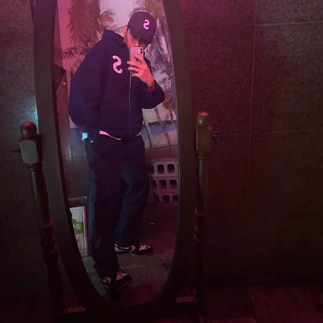 슈프림 안티히어로 도그 티셔츠 화이트 - 22SS thumbnail 2