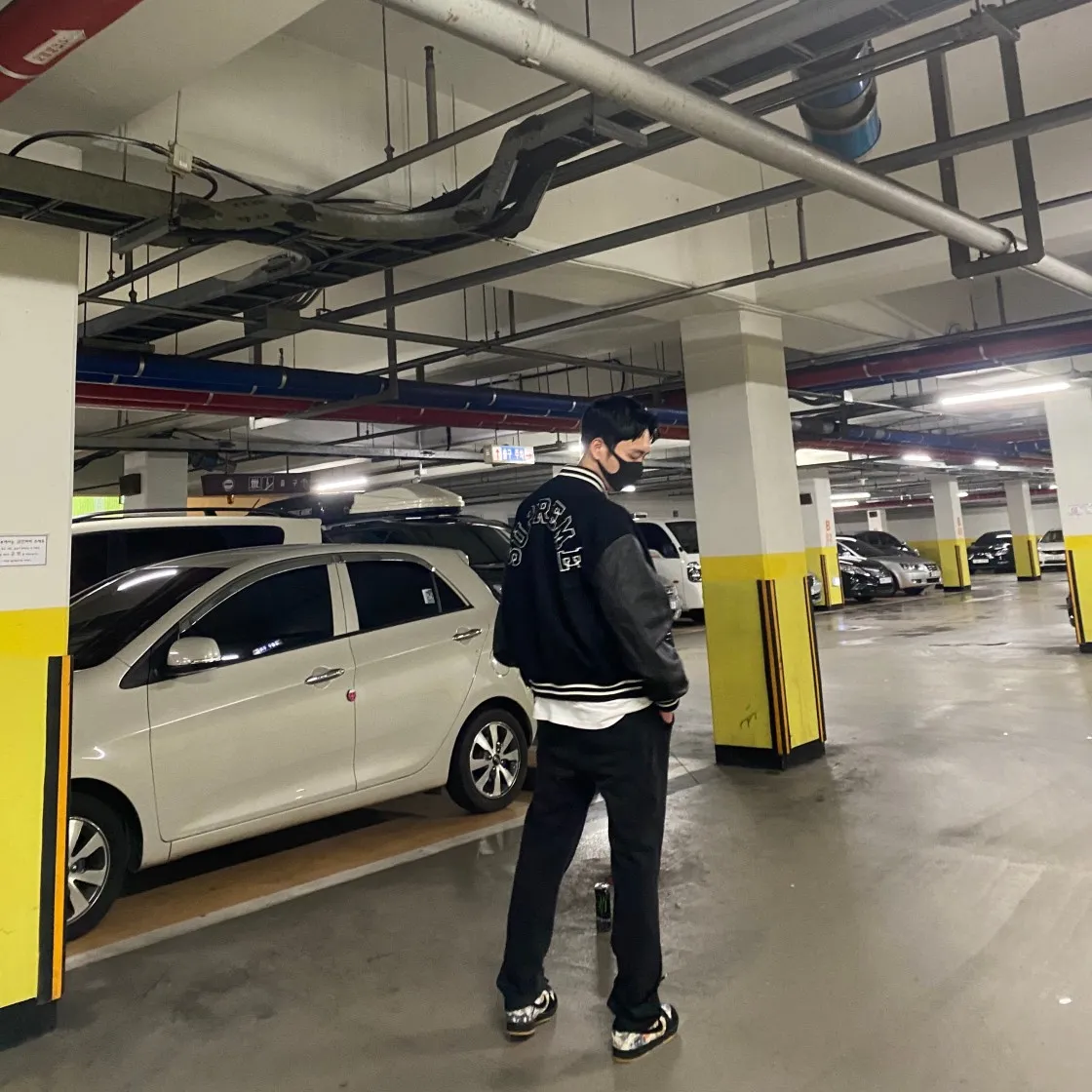 슈프림 안티히어로 도그 티셔츠 화이트 - 22SS thumbnail 4