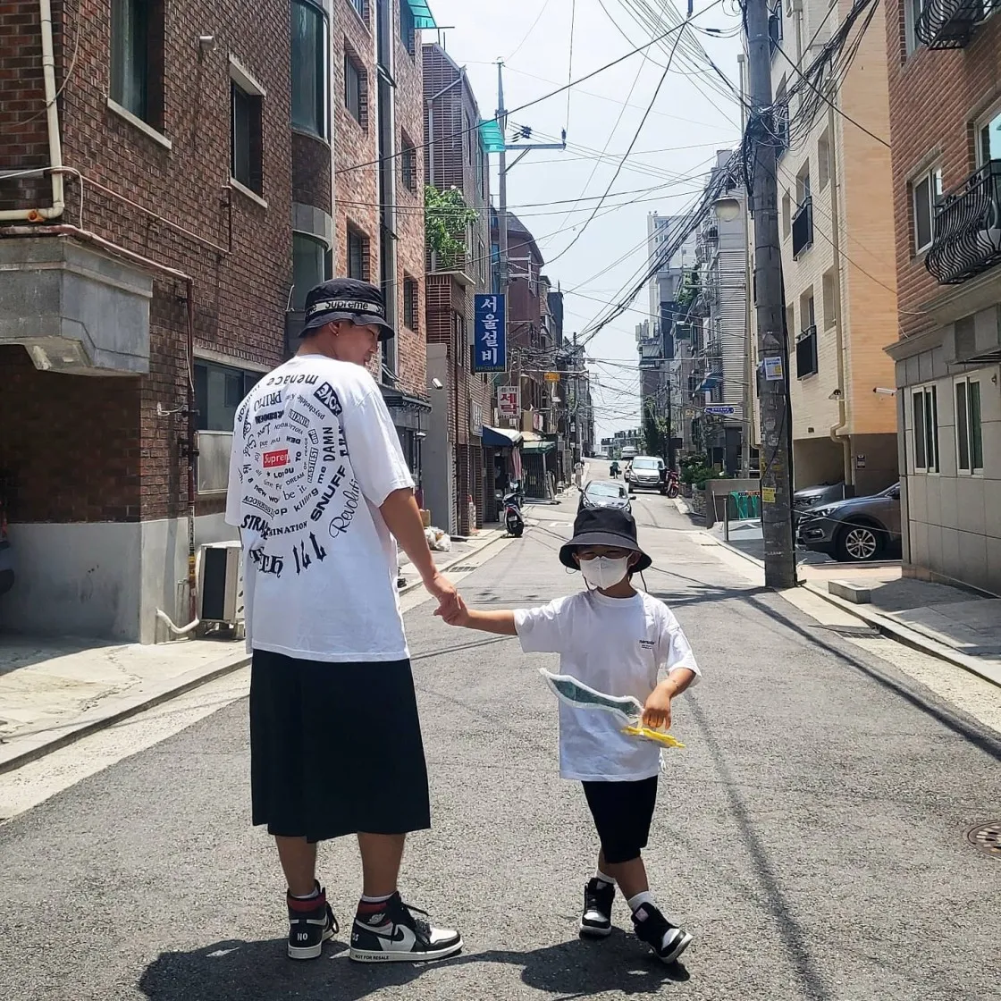 슈프림 스파이럴 티셔츠 화이트 - 21SS thumbnail 3