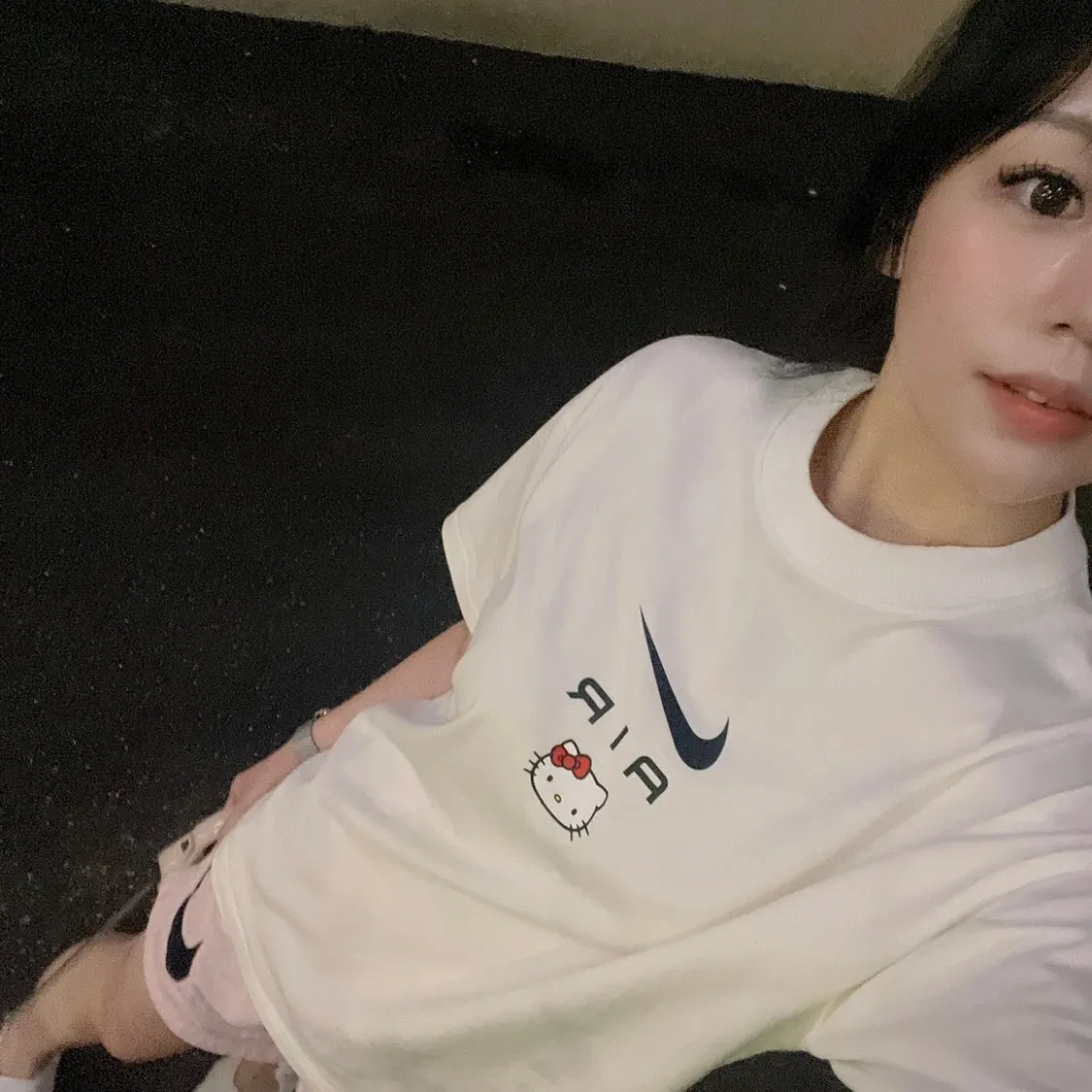 나이키 x 헬로키티 NRG 에어 티셔츠 화이트 - 아시아 thumbnail 3