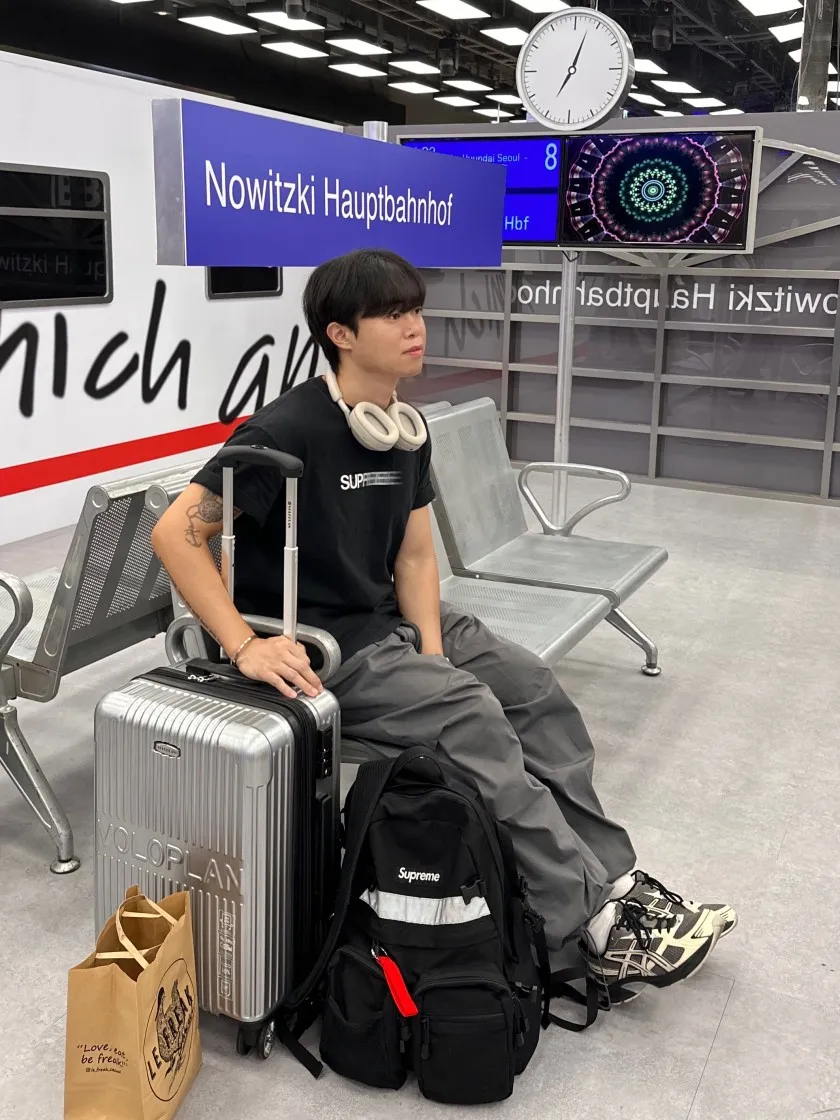 슈프림 모션 로고 티셔츠 블랙 - 20SS thumbnail 3