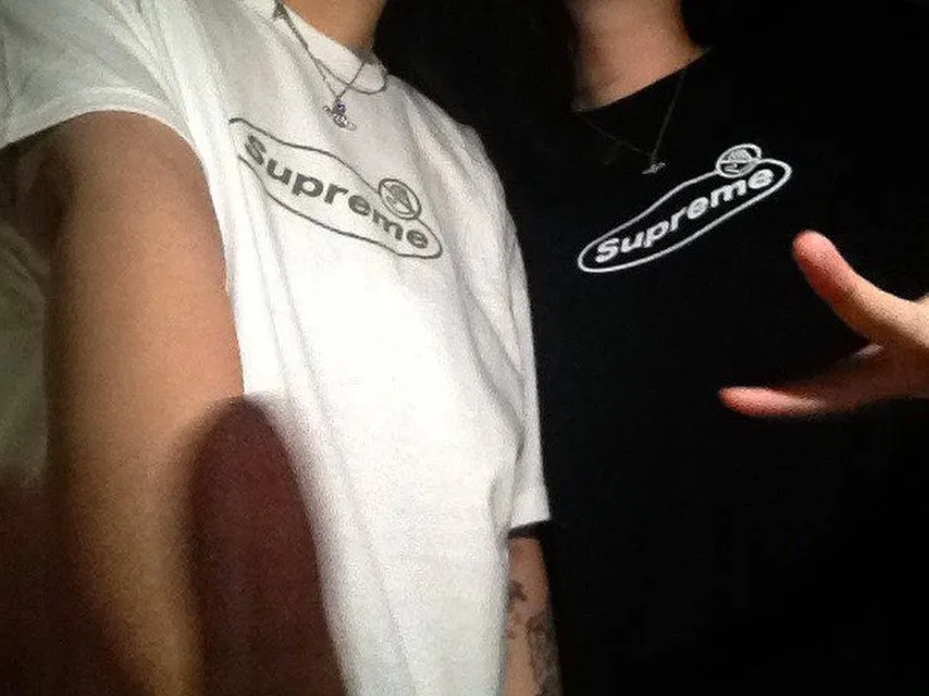 슈프림 워닝 티셔츠 화이트 - 22FW thumbnail 2