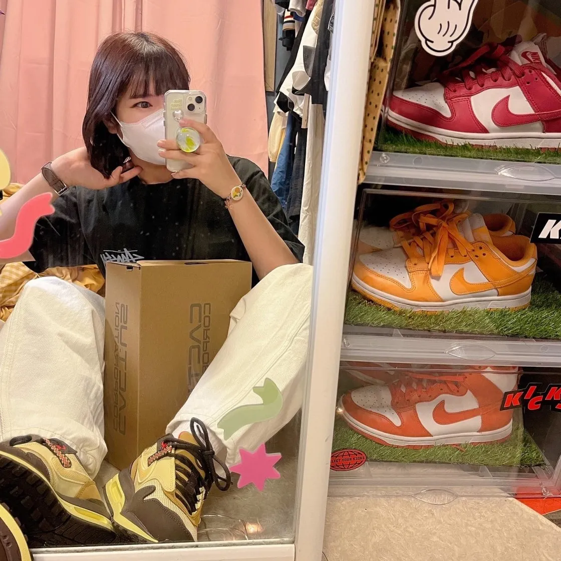 스투시 롤 더 다이스 피그먼트 다이드 티셔츠 블랙 thumbnail 6