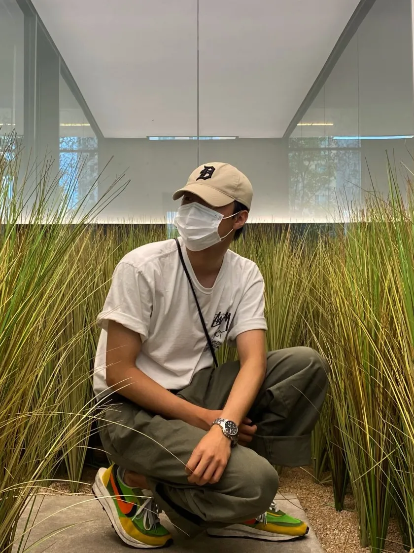 스투시 x 아워레가시 서프맨 피그먼트 다이드 티셔츠 내츄럴 - 20FW thumbnail 4