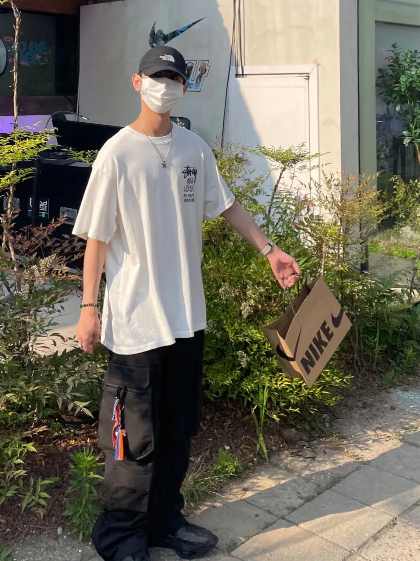 스투시 x 아워레가시 서프맨 피그먼트 다이드 티셔츠 내츄럴 - 20FW thumbnail 6