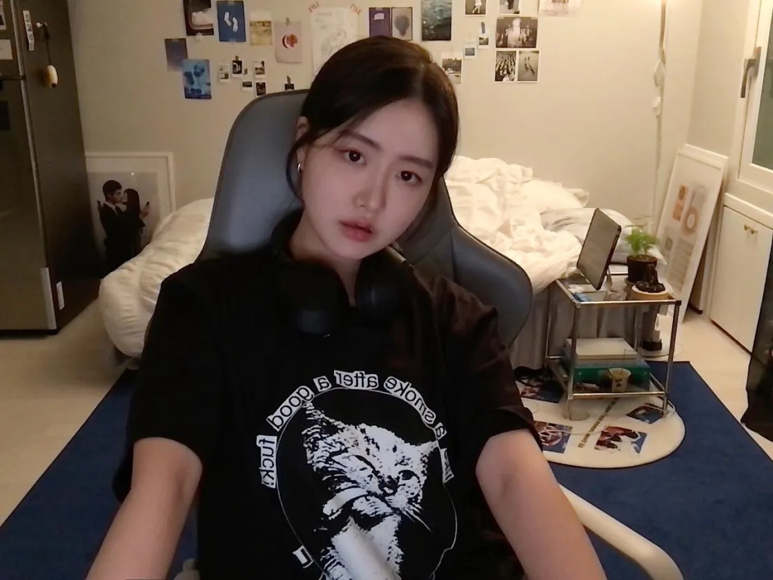 슈프림 스모크 티셔츠 블랙 - 23SS thumbnail 4