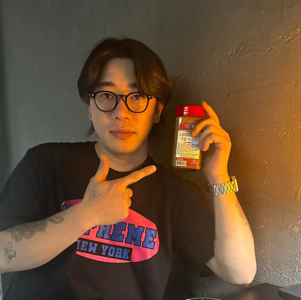 슈프림 뉴욕 티셔츠 블랙 - 23SS thumbnail 8