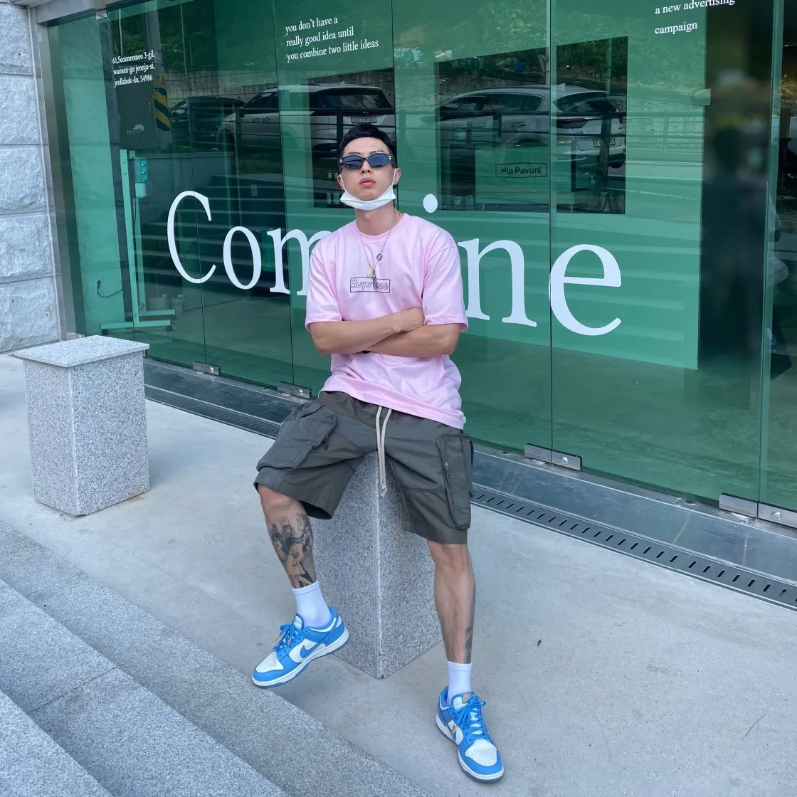 슈프림 x 카우스 초크 로고 티셔츠 라이트 핑크 - 21SS thumbnail 2