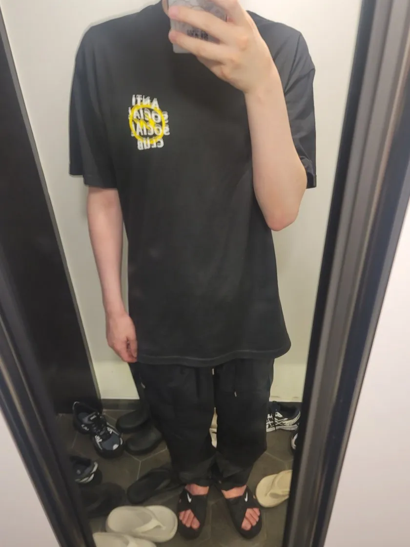 안티 소셜 소셜 클럽 x 프라그먼트 볼트 티셔츠 옐로우 thumbnail 4