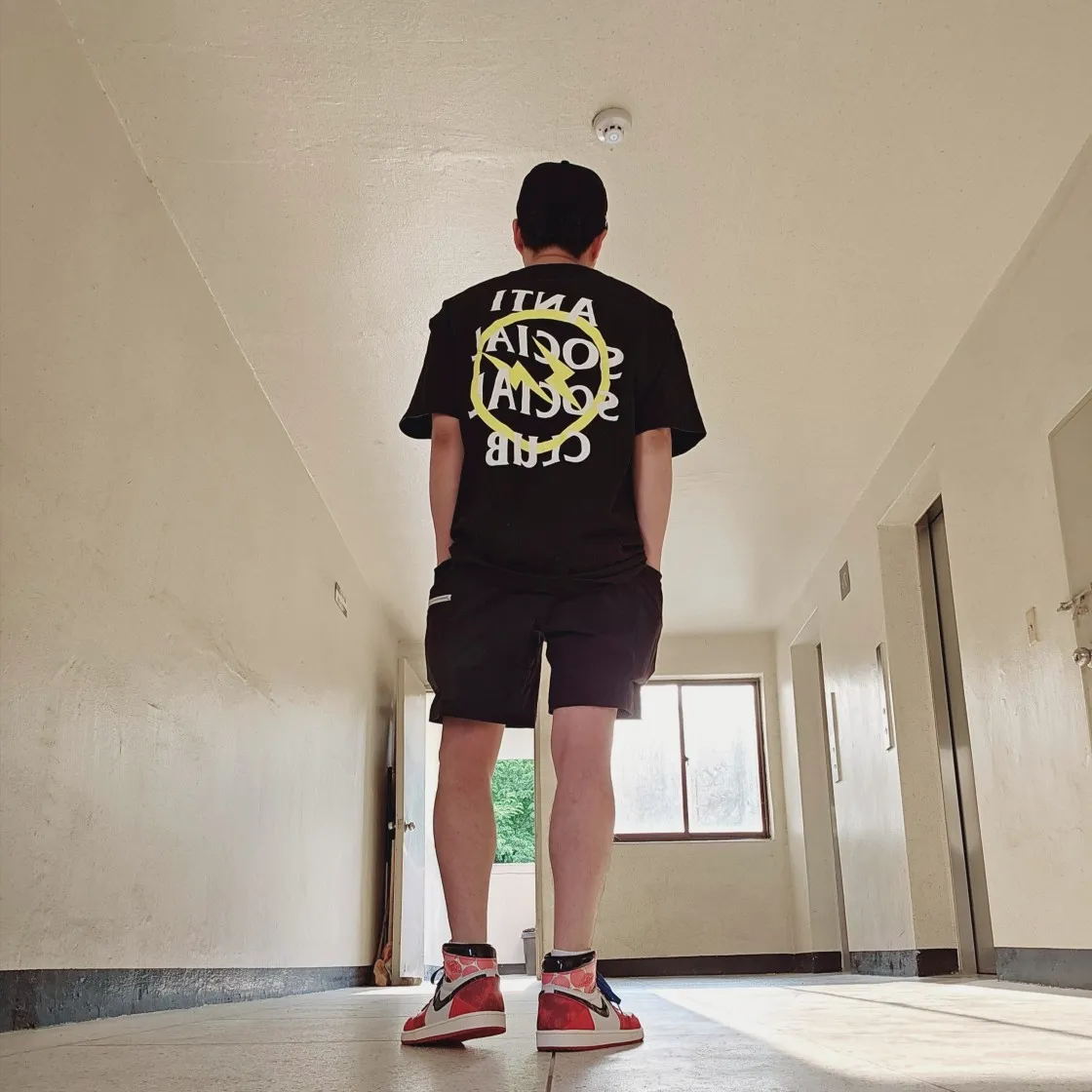 안티 소셜 소셜 클럽 x 프라그먼트 볼트 티셔츠 옐로우 thumbnail 5