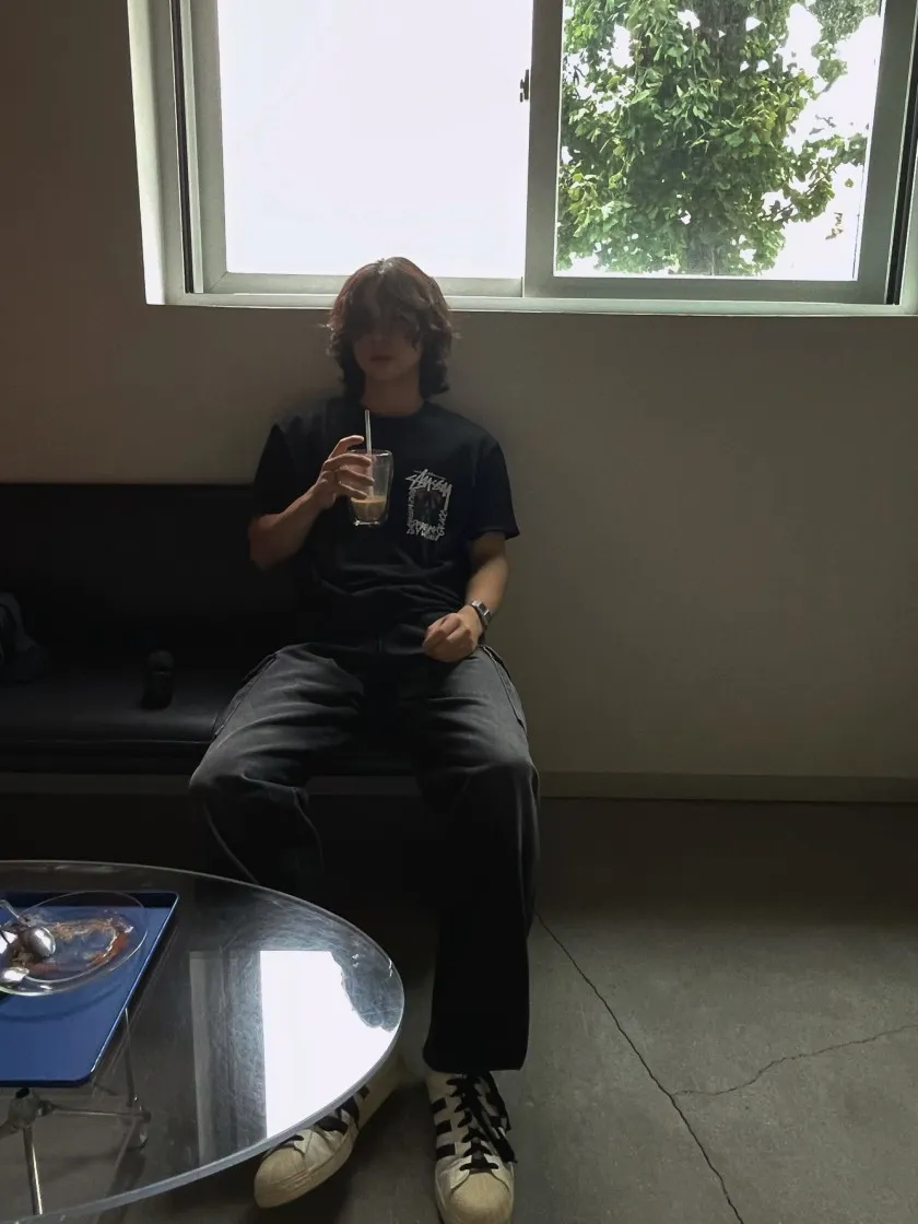 스투시 카멜리아 피그먼트 다이드 티셔츠 블랙 thumbnail 4