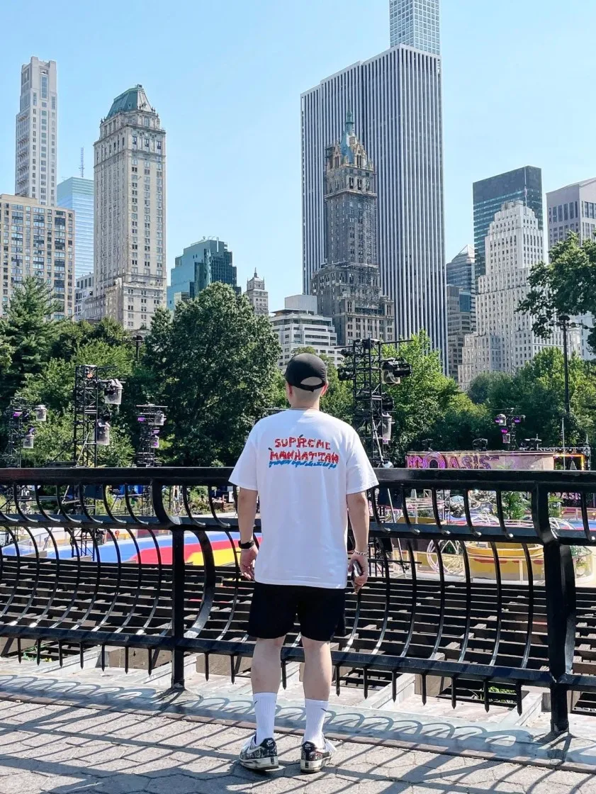 슈프림 맨하탄 티셔츠 화이트 - 22SS thumbnail 8