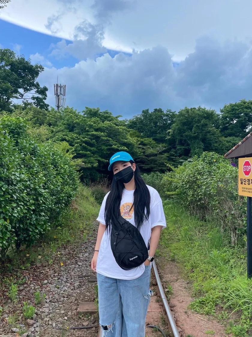 슈프림 펄슨 티셔츠 라이트 화이트 - 22SS thumbnail 3