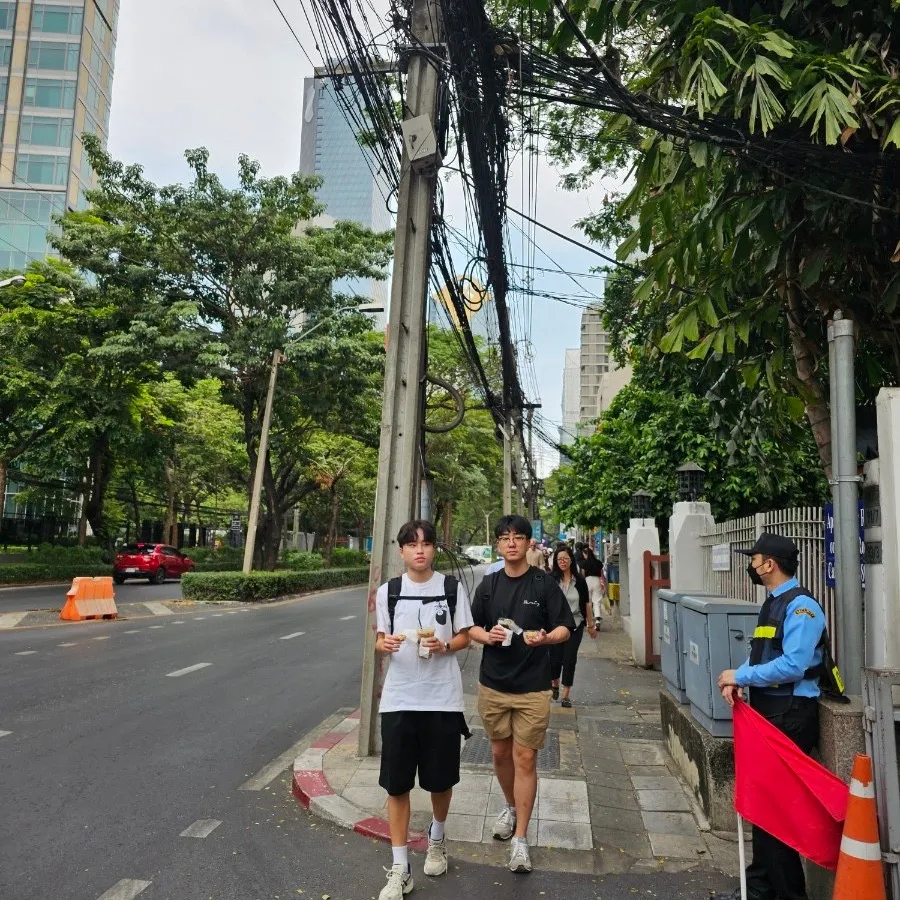 스투시 8볼 티셔츠 화이트 - 22SS thumbnail 7