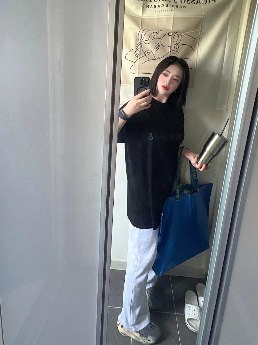 에센셜 3D 실리콘 아플리케 박시 티셔츠 웨더드 블랙 - 20FW thumbnail 2