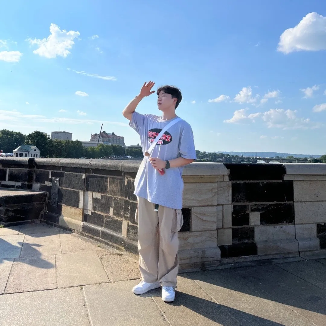 슈프림 뉴욕 티셔츠 헤더 그레이 - 23SS thumbnail 7