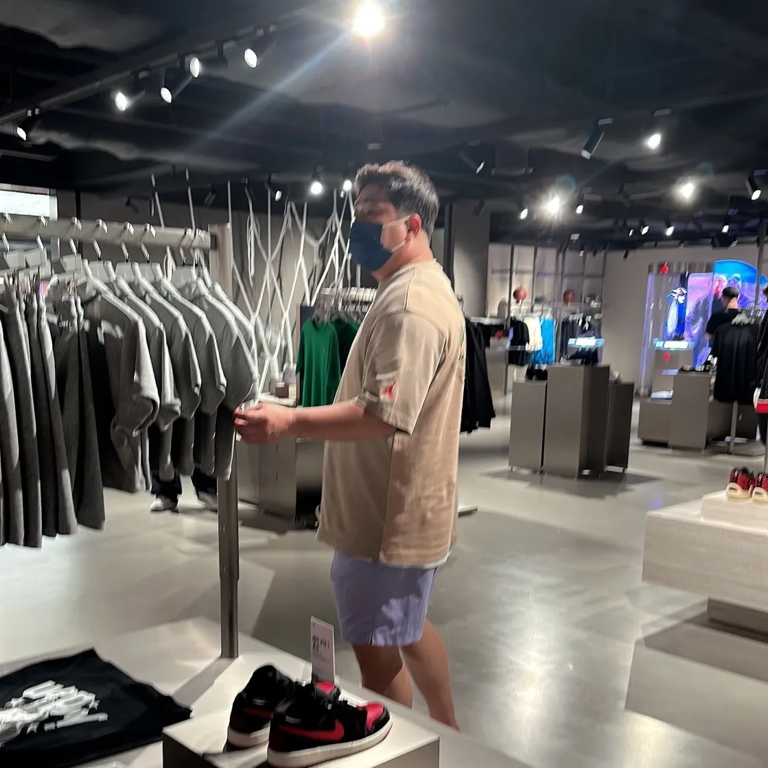 조던 x 트래비스 스캇 숏슬리브 탑 - 아시아 thumbnail 9