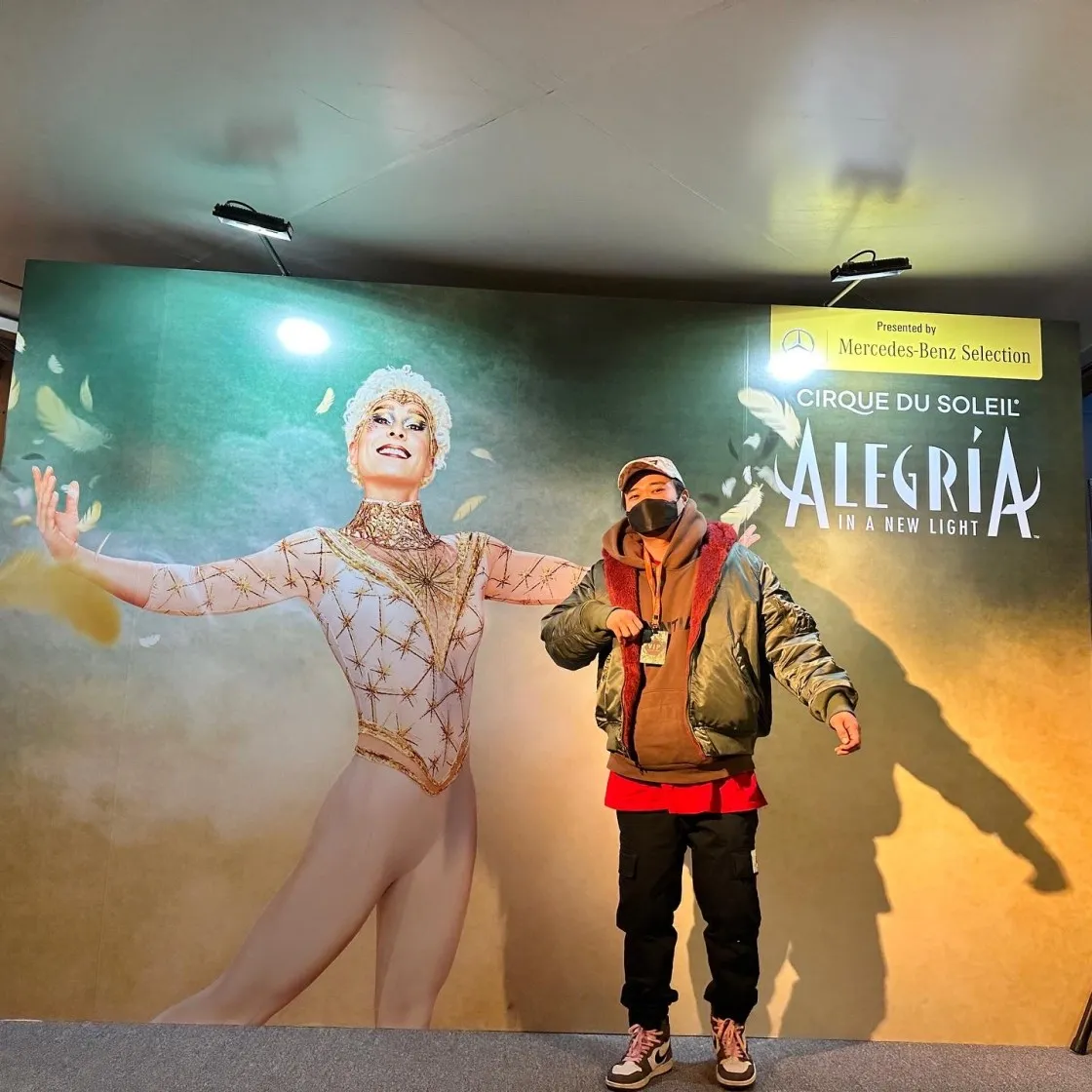 슈프림 x 카우스 초크 로고 티셔츠 레드 - 21SS thumbnail 4