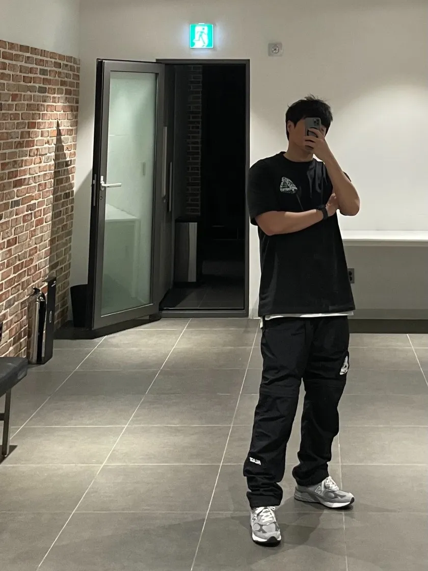 팔라스 트라이크롬 티셔츠 블랙 - 23SS thumbnail 9