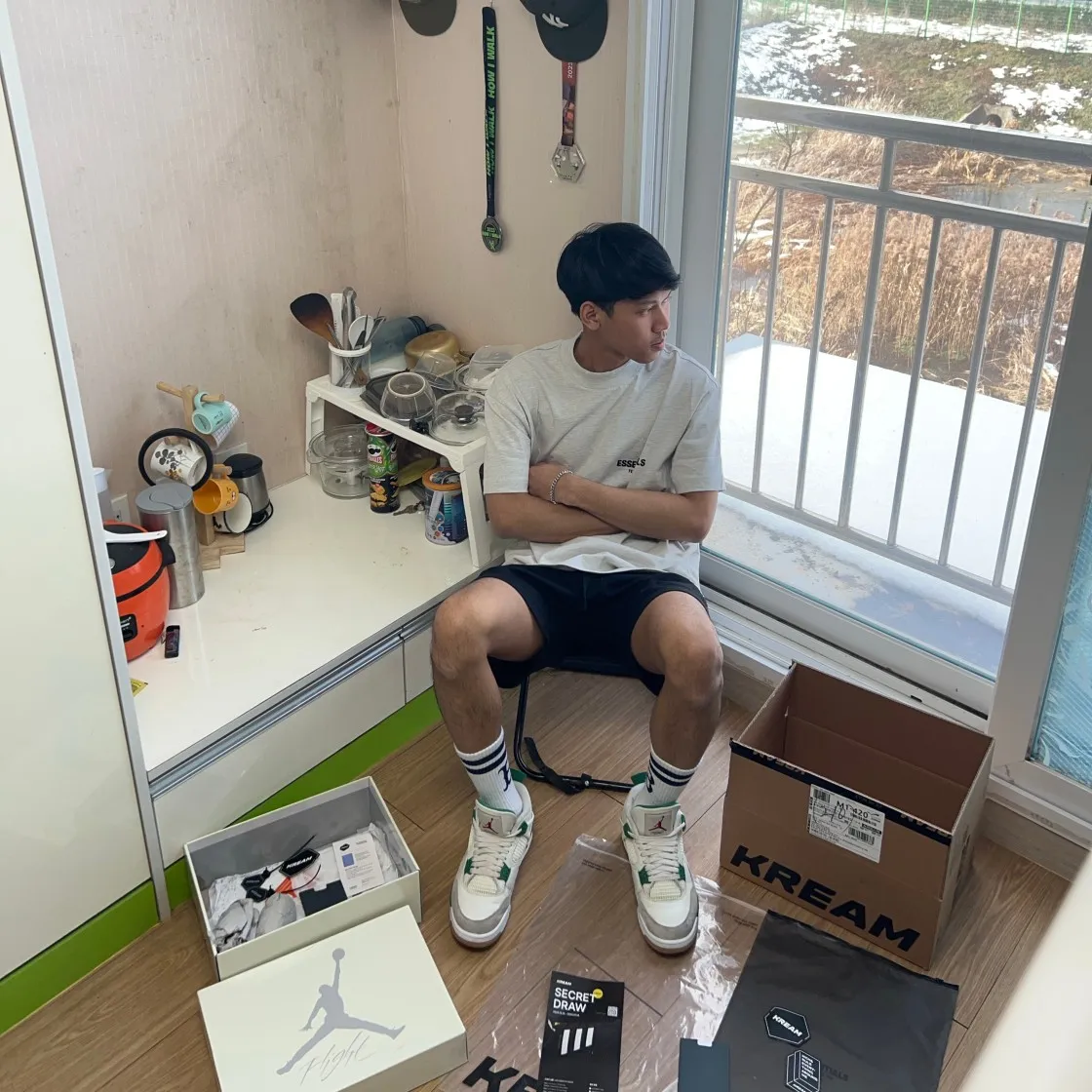 에센셜 더 코어 컬렉션 티셔츠 라이트 오트밀 thumbnail 3