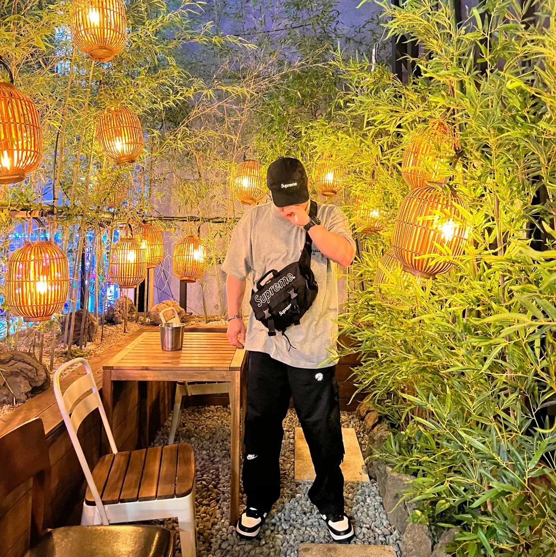 에센셜 더 코어 컬렉션 티셔츠 다크 오트밀 thumbnail 6