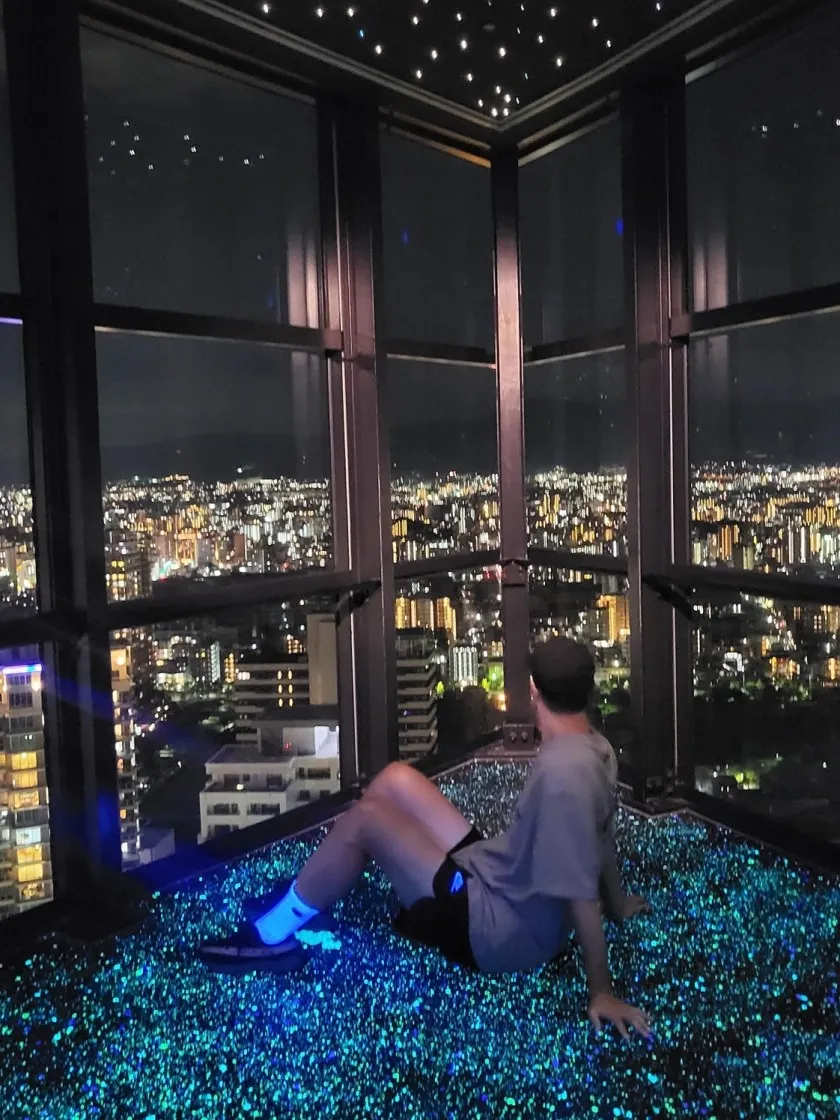 에센셜 더 코어 컬렉션 티셔츠 다크 오트밀 thumbnail 8